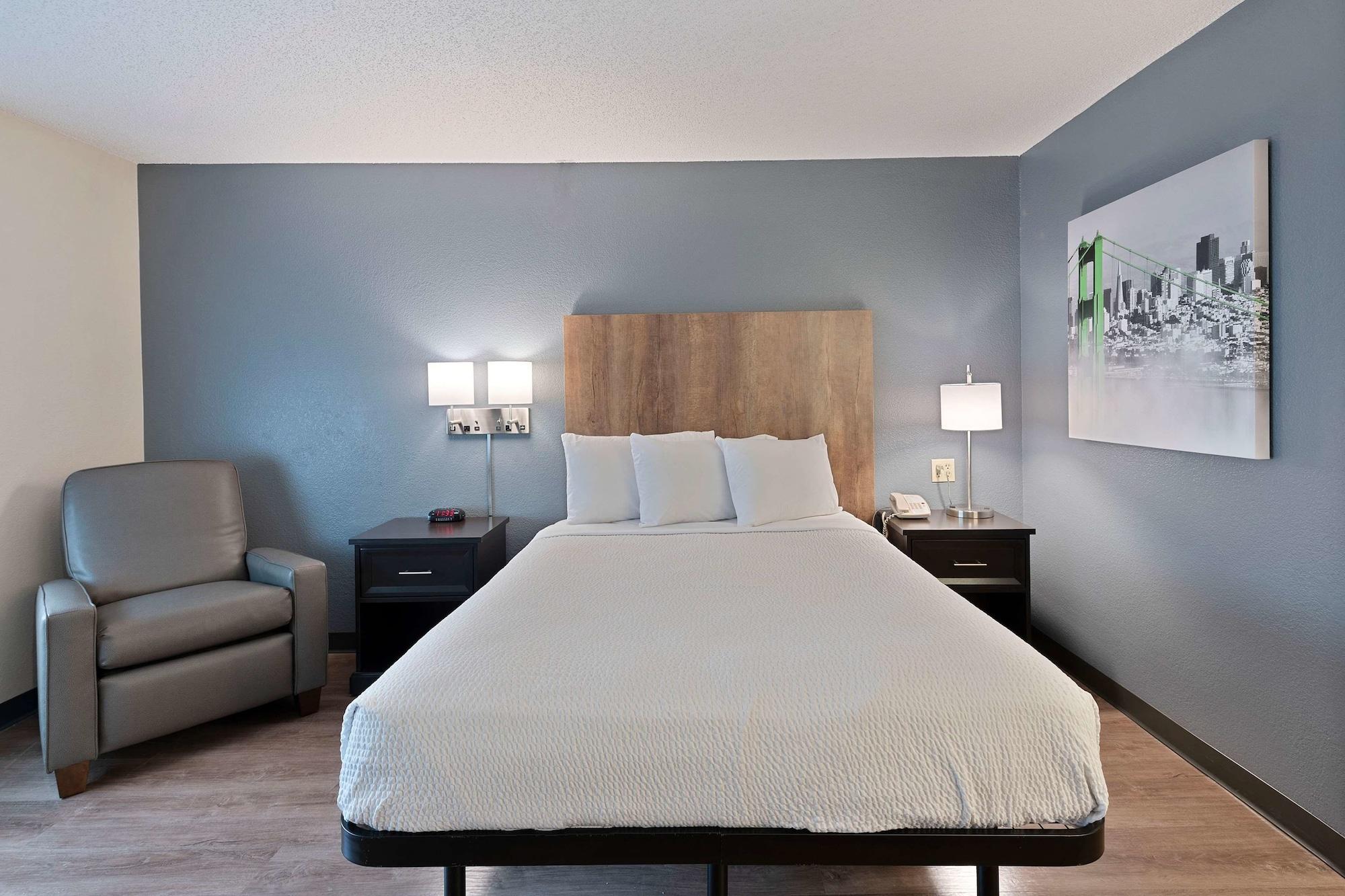 Extended Stay America Select Suites - Charlotte - Tyvola Rd Ngoại thất bức ảnh